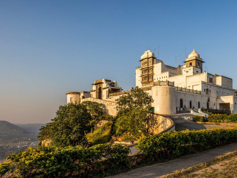 Monsoon Palace (Sajjangarh)
