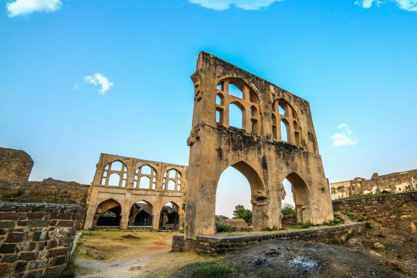 3-Day Heavenly Hyderabad Tour Including Laser Show and Boat Ride