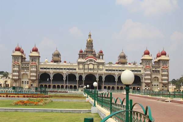 5 Days Journey to South India: Bangalore, Mysore & Coorg Tour