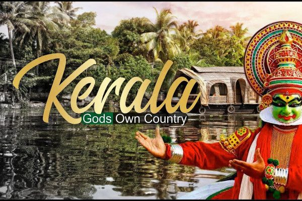 Kerala Honeymoon Tour for 6 Days with Houseboat Ride, Wildlife Tour & Munnar Sightseeing