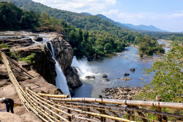 Kochi to Athirappilly